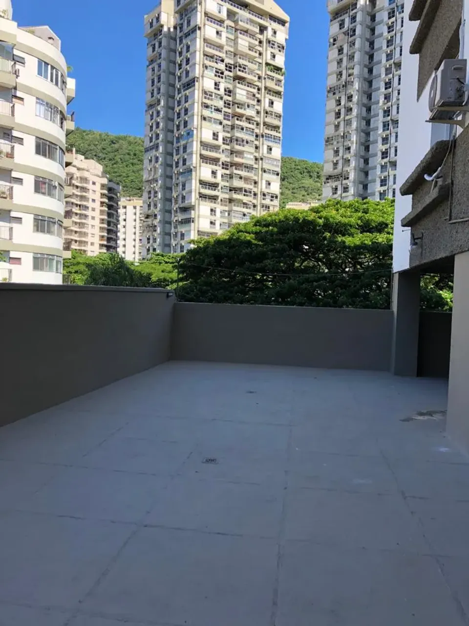 Apartamento com 2 quartos, cozinha fechada e 1 vaga — photo 19