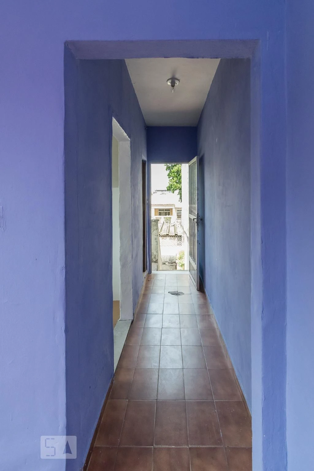 Apartment, 40 m², with a grill on the balcony — photo 16