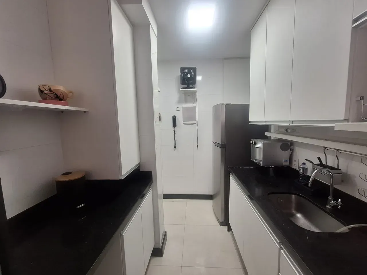 60 m² apartment with 2 bedrooms and 2 bathrooms — photo 25