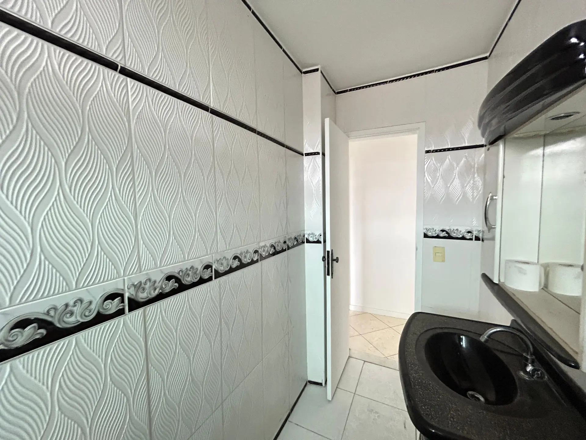 2-bedroom apartment, 1 with its own bathroom, 77 m² — photo 41