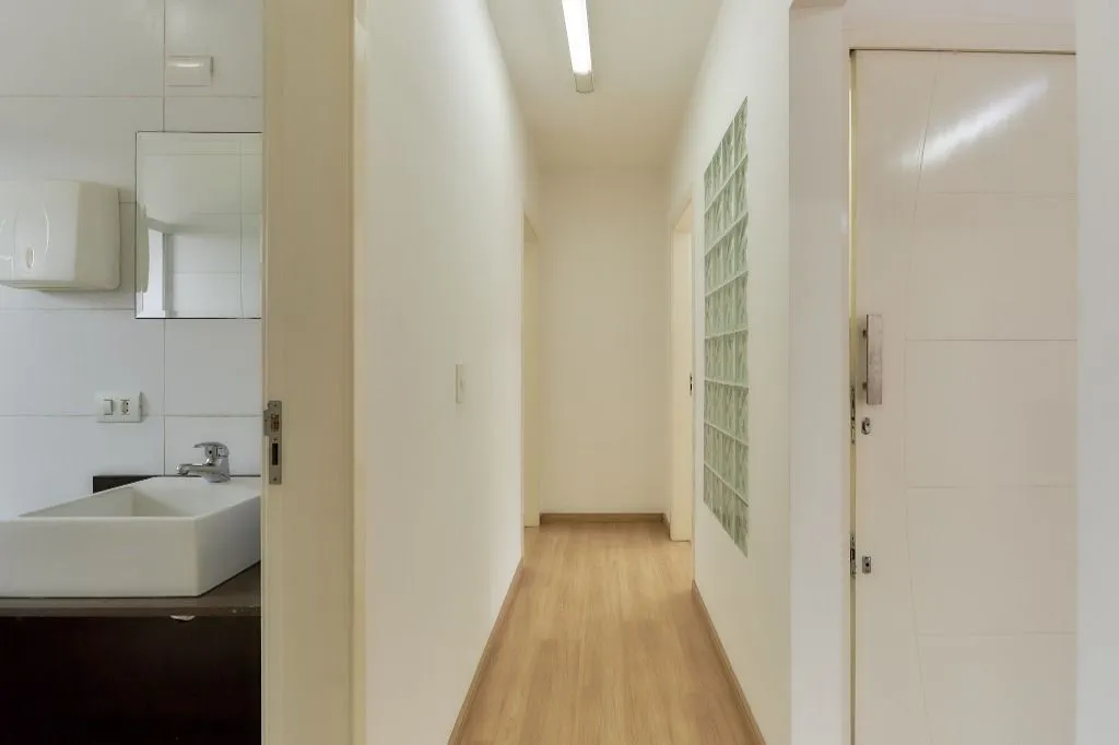 3-bedroom apartment with balcony and 120 m² — photo 31