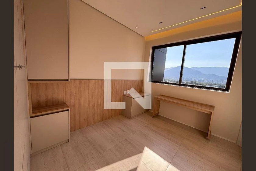 4-bedroom en-suite apartment, 194 m² and 3 parking spots — photo 49