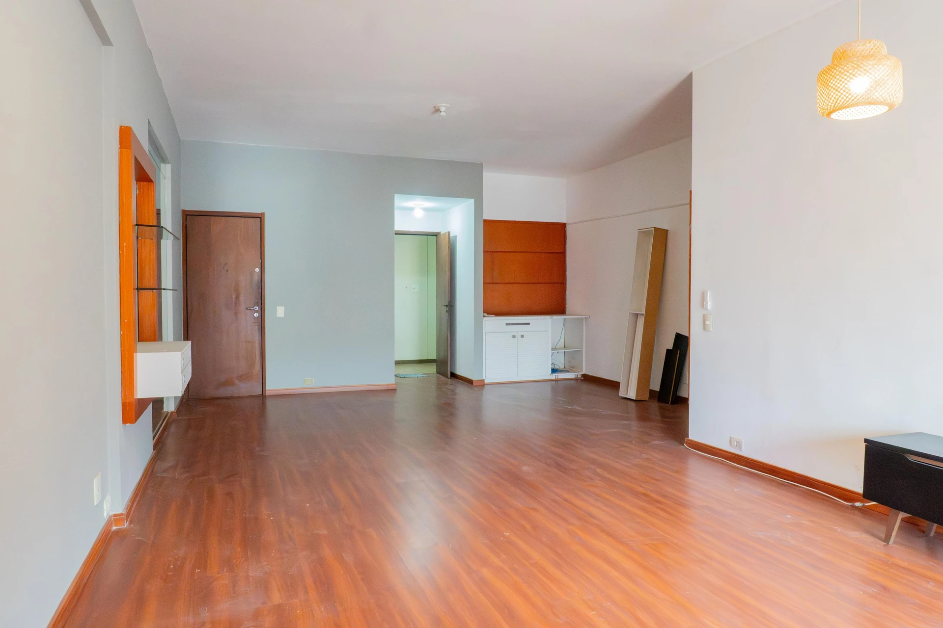 4-bedroom apartment with a mountain view in Rio de Janeiro — photo 36