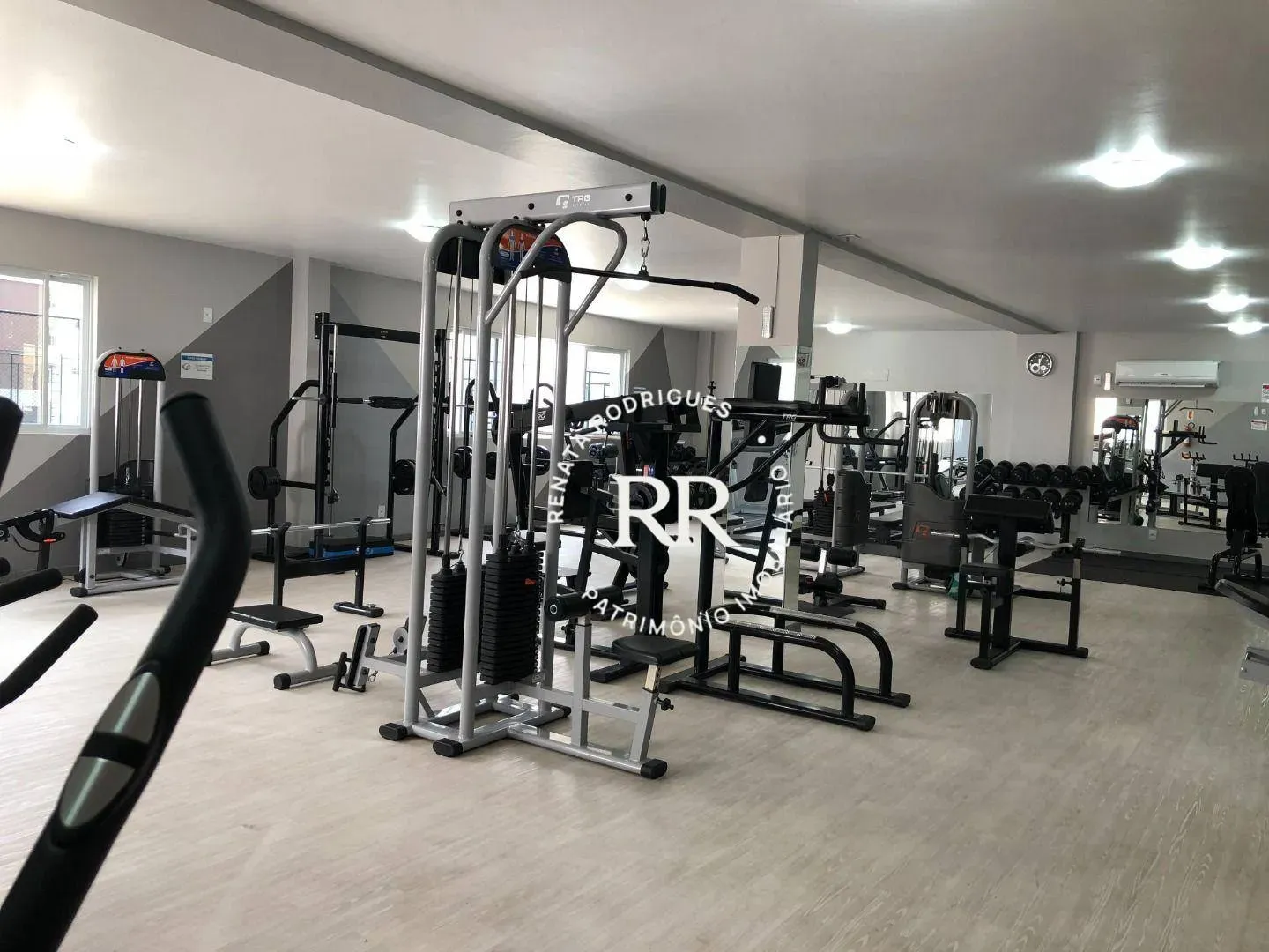 Apartamento amueblado de 64 m² con 2 dormitorios y balcón — photo 61
