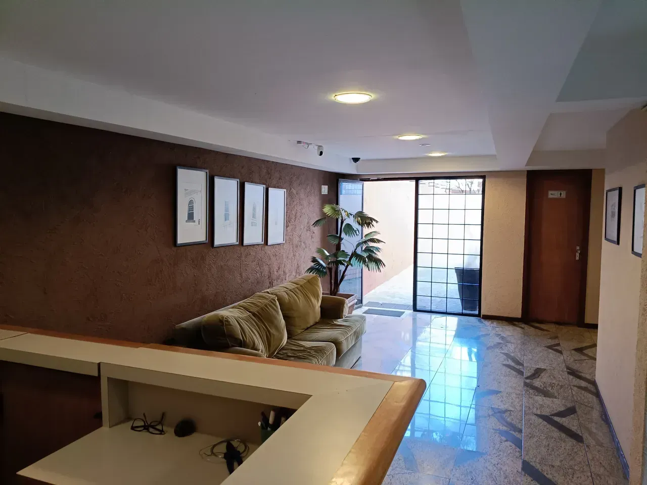 Furnished 1-bedroom apartment with 1 parking spot — photo 13