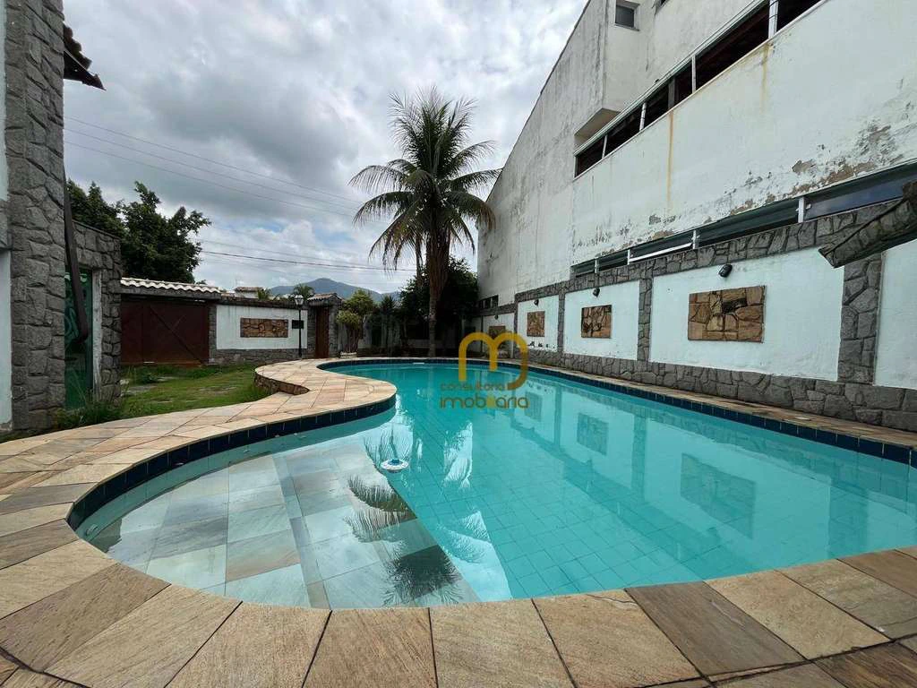 Casa com 4 quartos e jardim privativo de 382 m² — photo 16