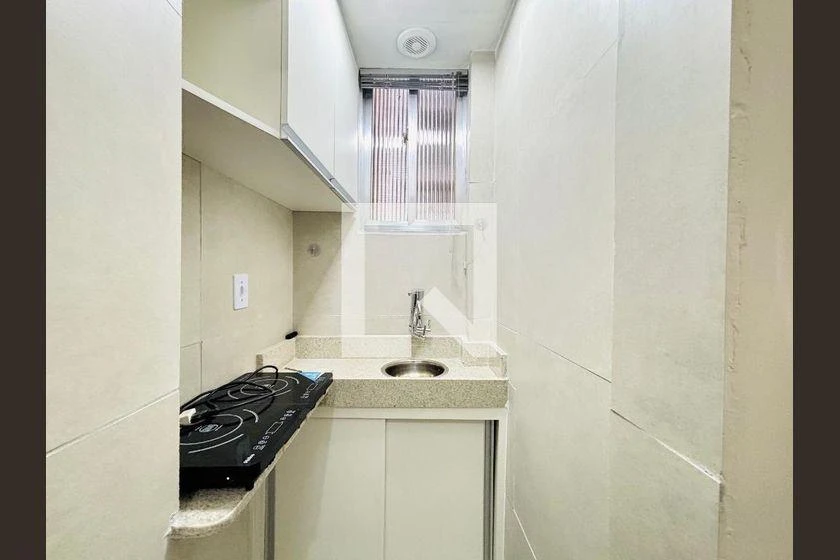 Furnished apartment, 30 m², with a home office — photo 3