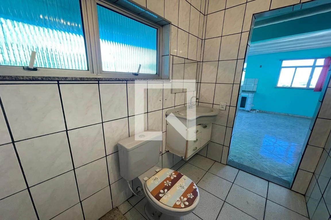 Casa para alugar com 4 quartos, varanda e quintal — photo 63