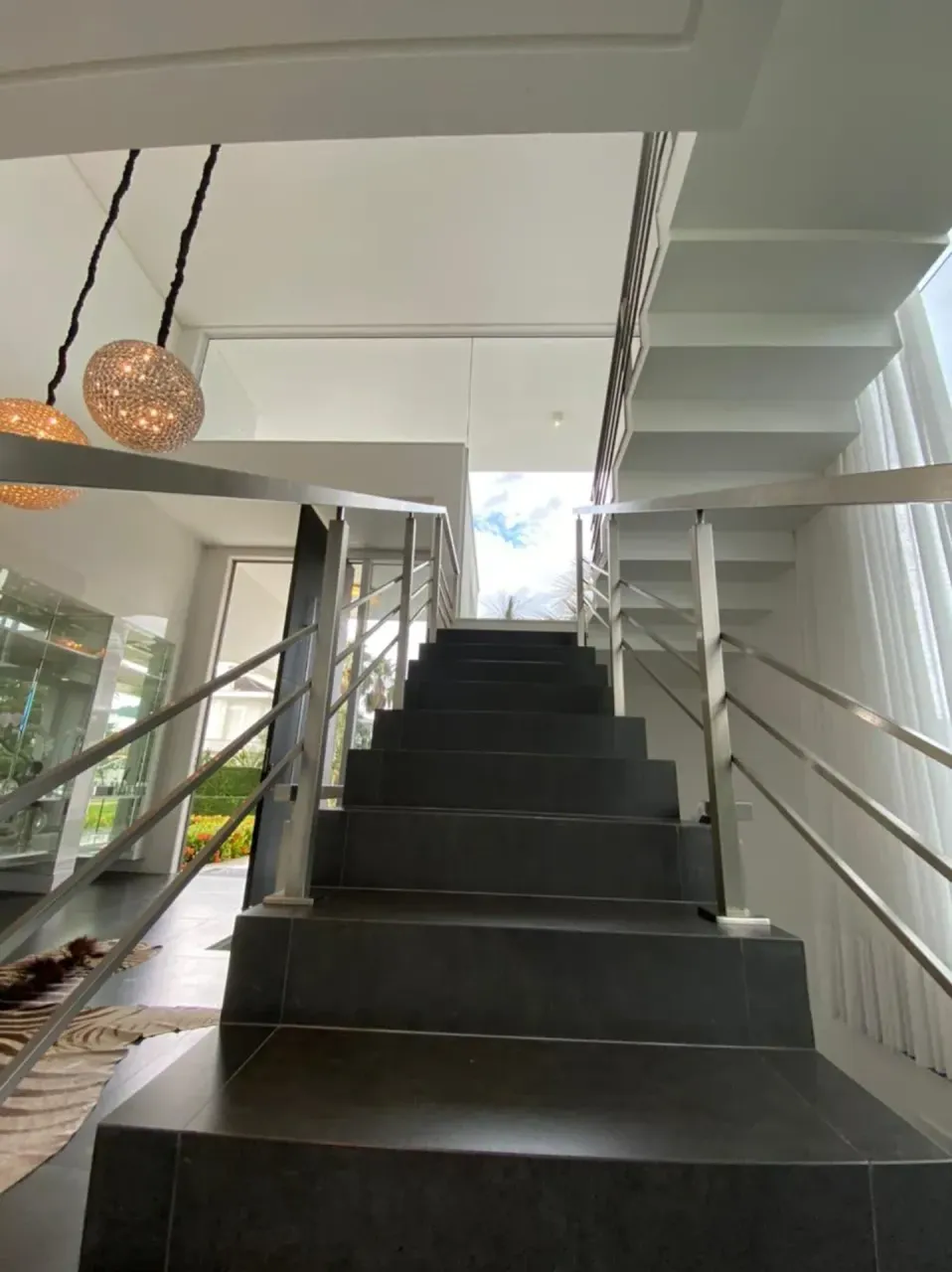 Furnished house with 5 bedrooms and balcony grill — photo 14
