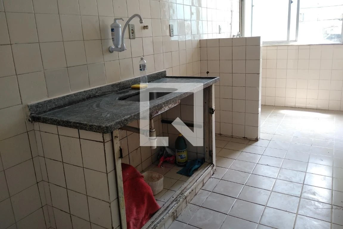 2-bedroom apartment in a building with a pool — photo 11
