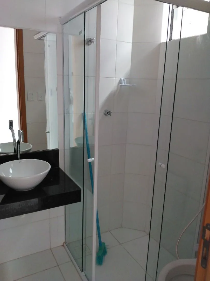 3-bedroom apartment, 2 with their own bathrooms, 72 m² — photo 9