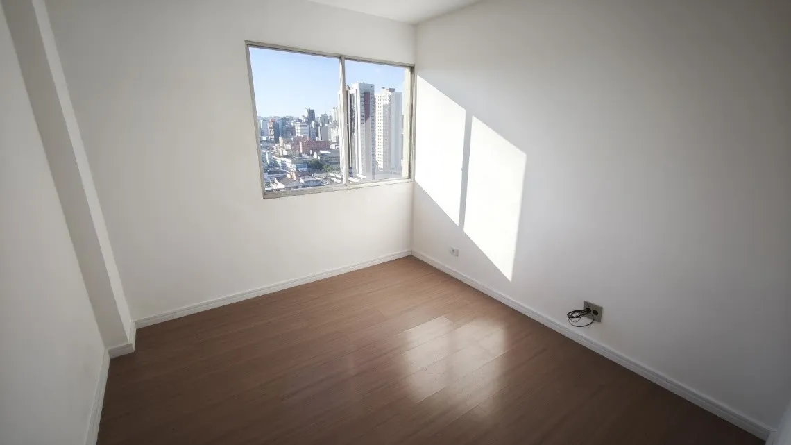 2-bedroom apartment on the 20th floor with 1 parking spot — photo 3