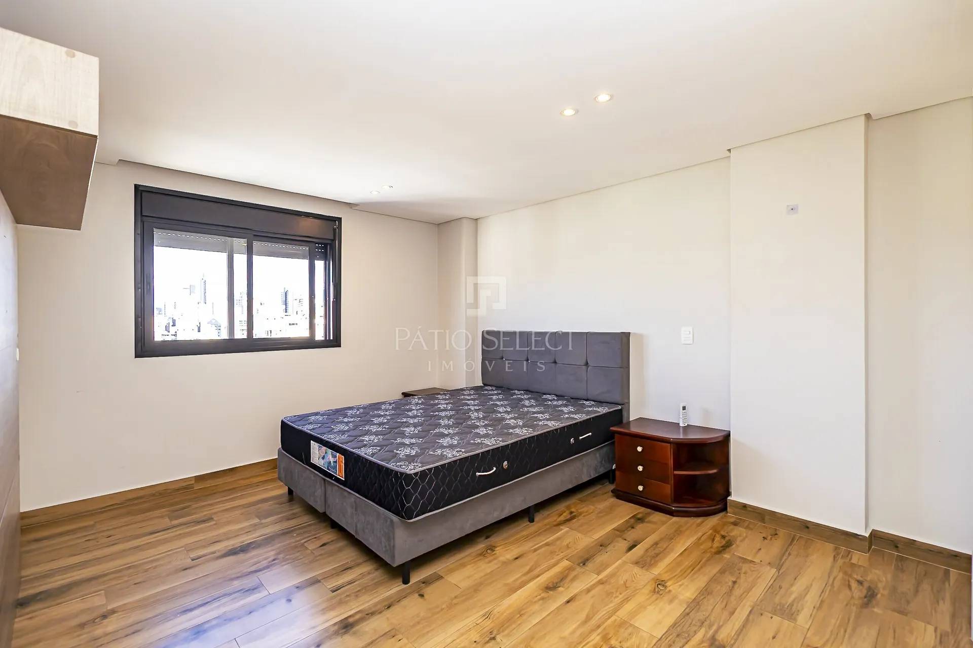 Ванна и 2 спальни: квартира 412 м² — photo 9