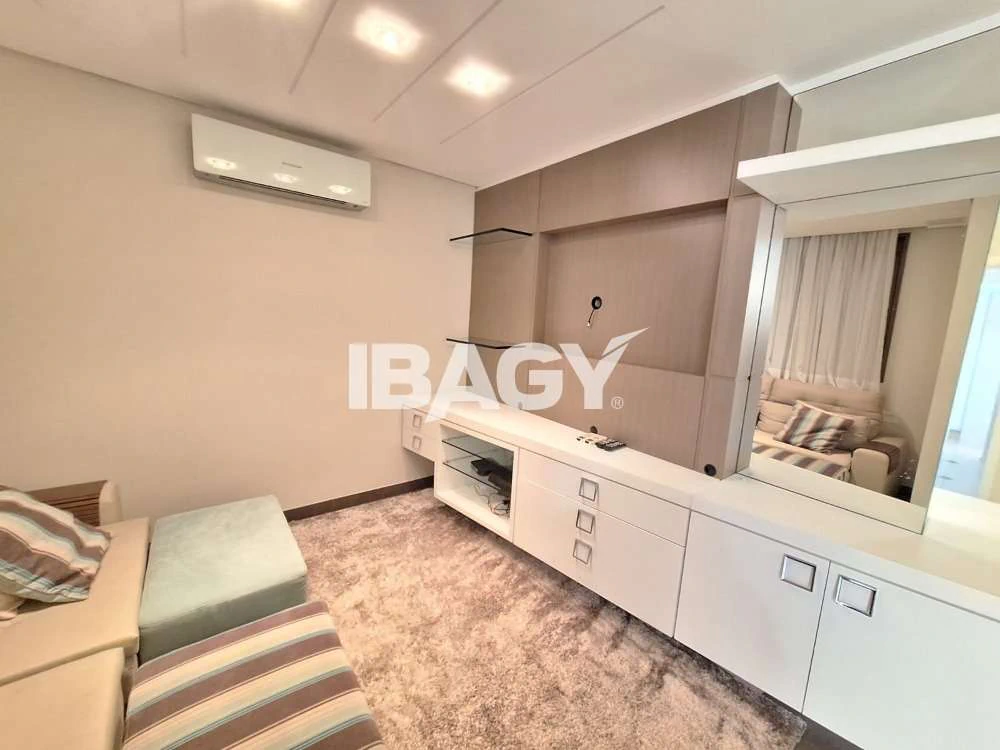 185 m² apartment with 2 en-suite bedrooms and private BBQ — photo 3