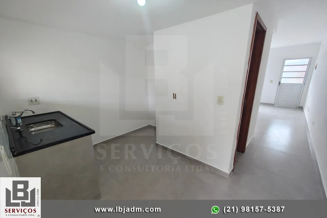 Garden in a 2-bedroom house, 75 m² — photo 4