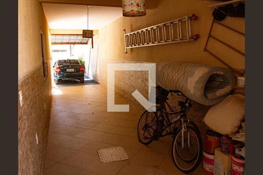 180 m² house with 3 bedrooms, 5 bathrooms, and parking — photo 34