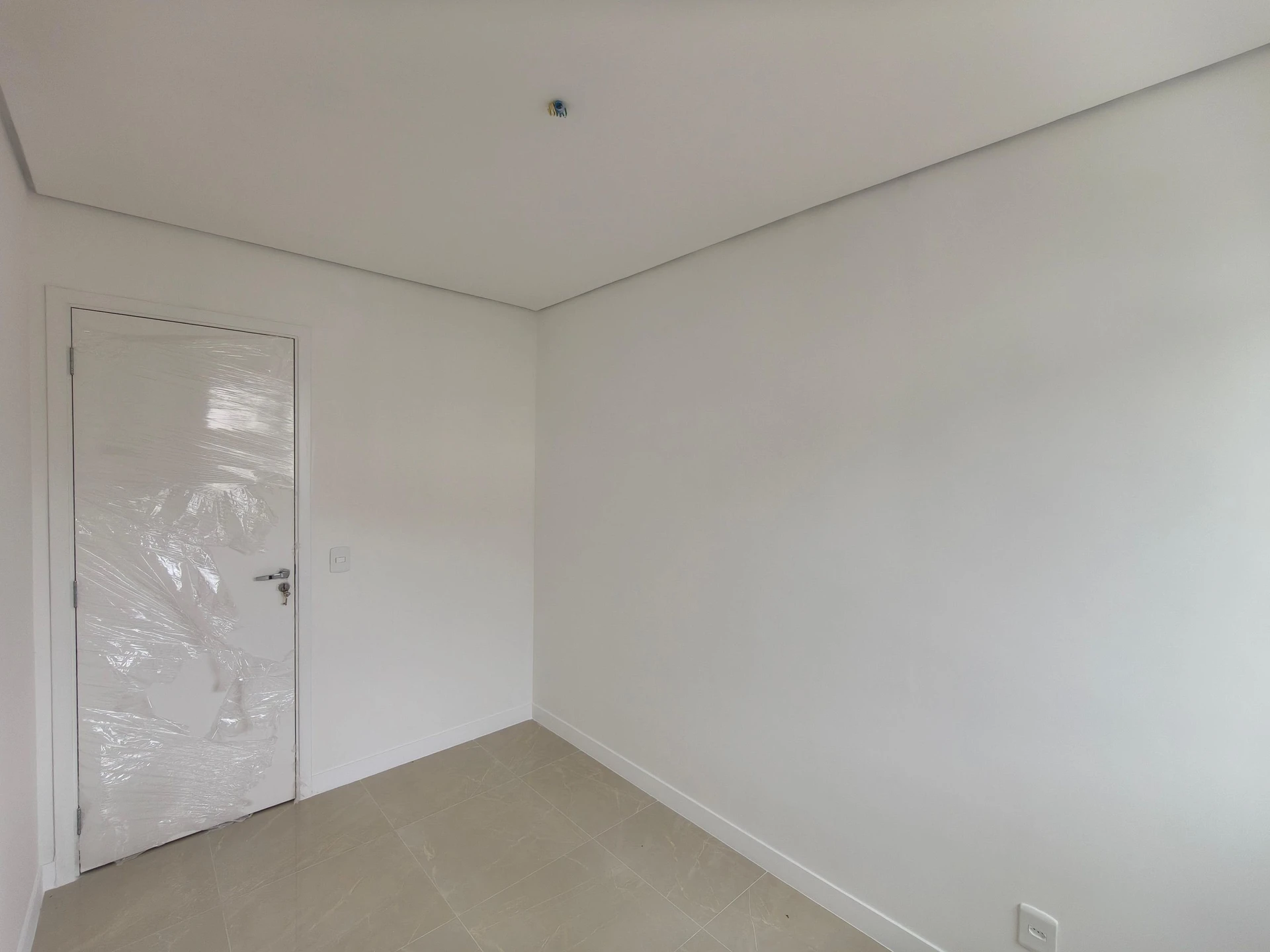 Apartment with 3 bedrooms, 2 bathrooms and parking — photo 22