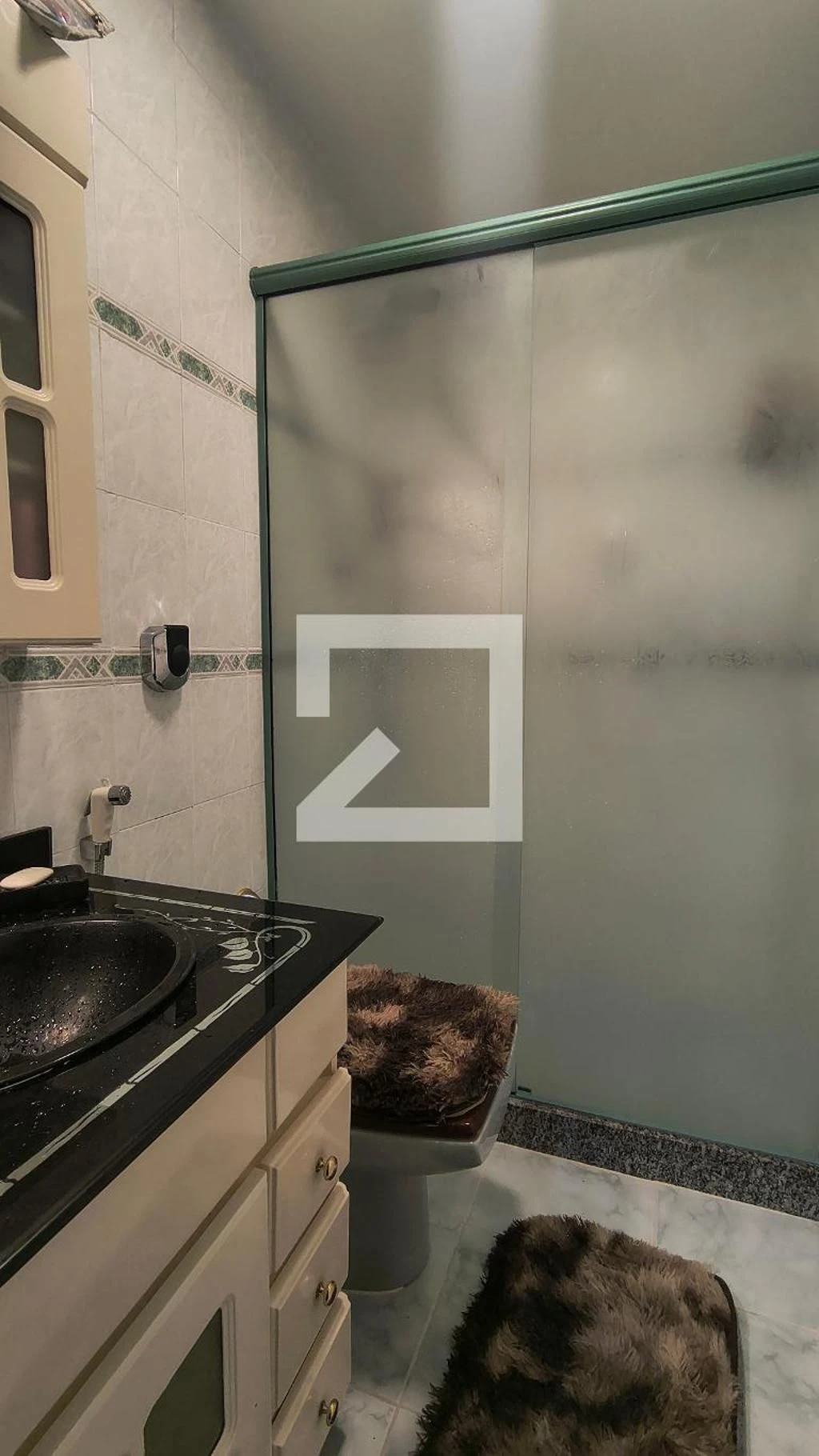 Furnished 1-bedroom apartment with 1 bathroom — photo 9