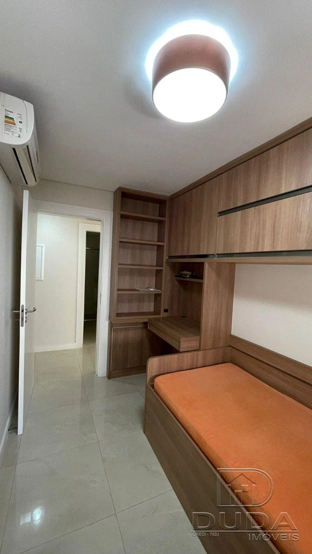 Apartment on the 1st floor with a home office — photo 46