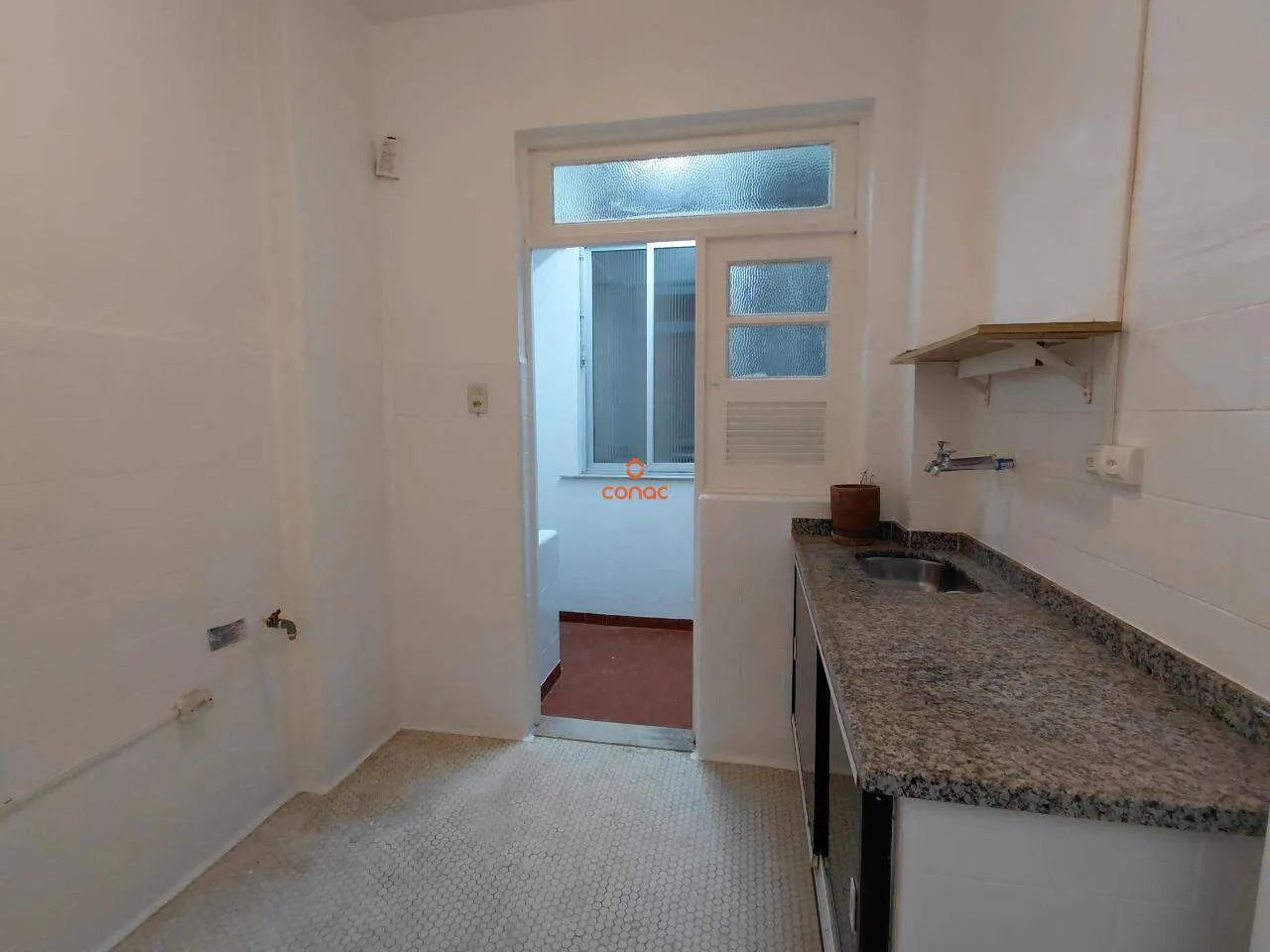 77 m² apartment on the 2nd floor with gas stove