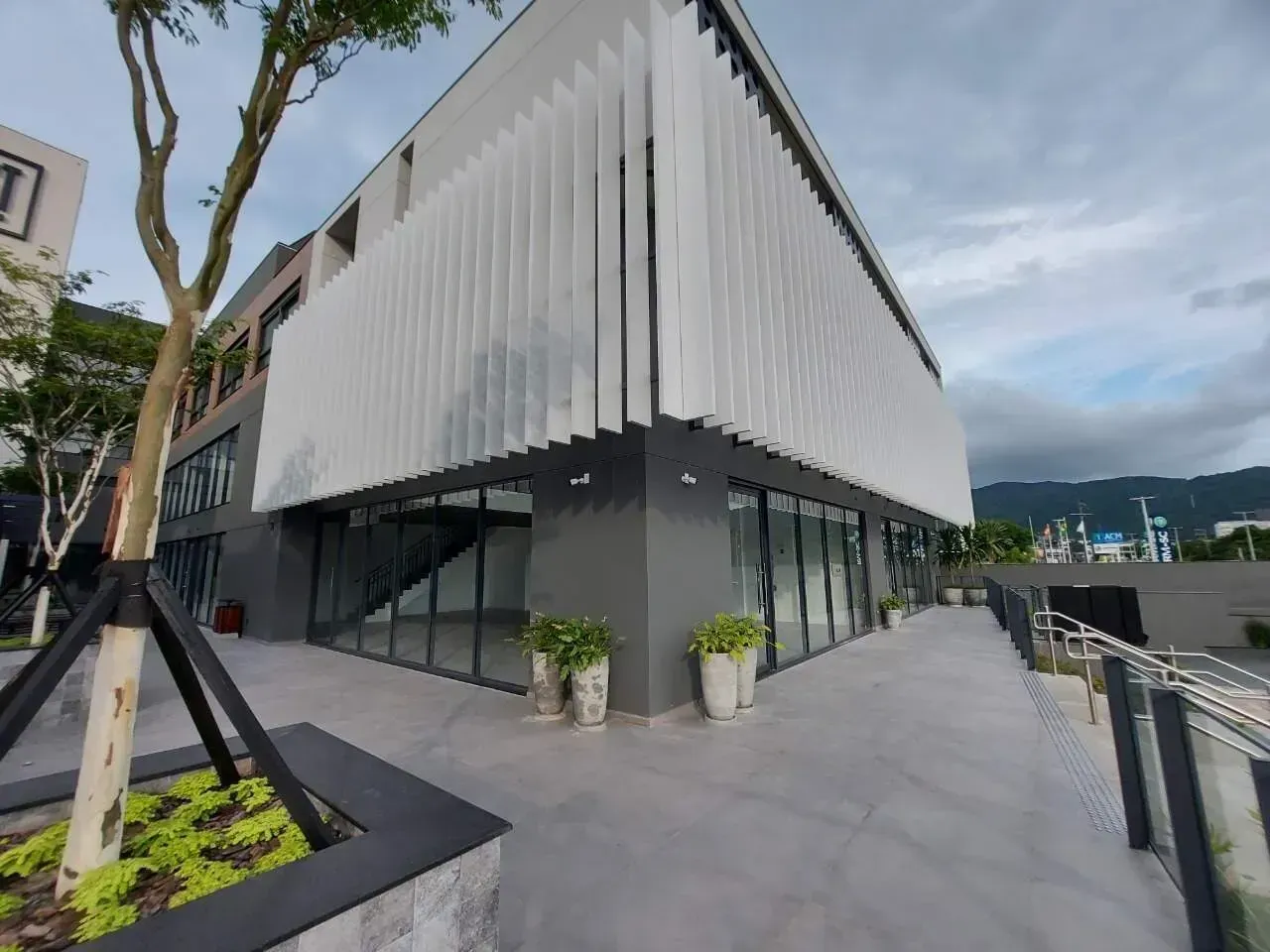 Furnished 61 m² apartment with 1 bedroom and terrace — photo 48