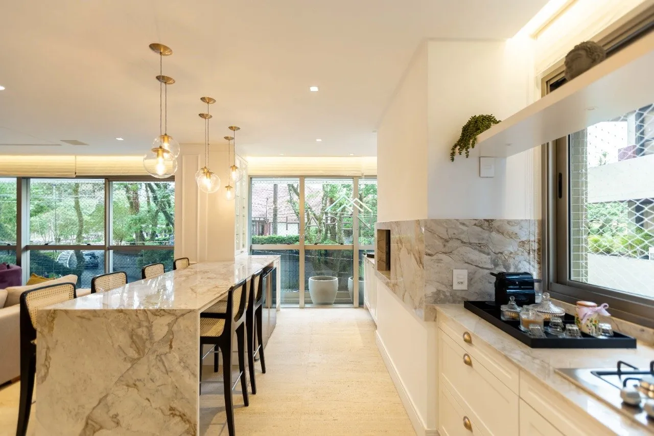 Квартира 215 м² с 3 спальнями-сюитами и 5 ванными — photo 12