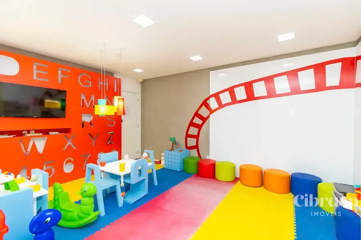 1-bedroom apartment with a balcony and 83.60 m² — photo 21
