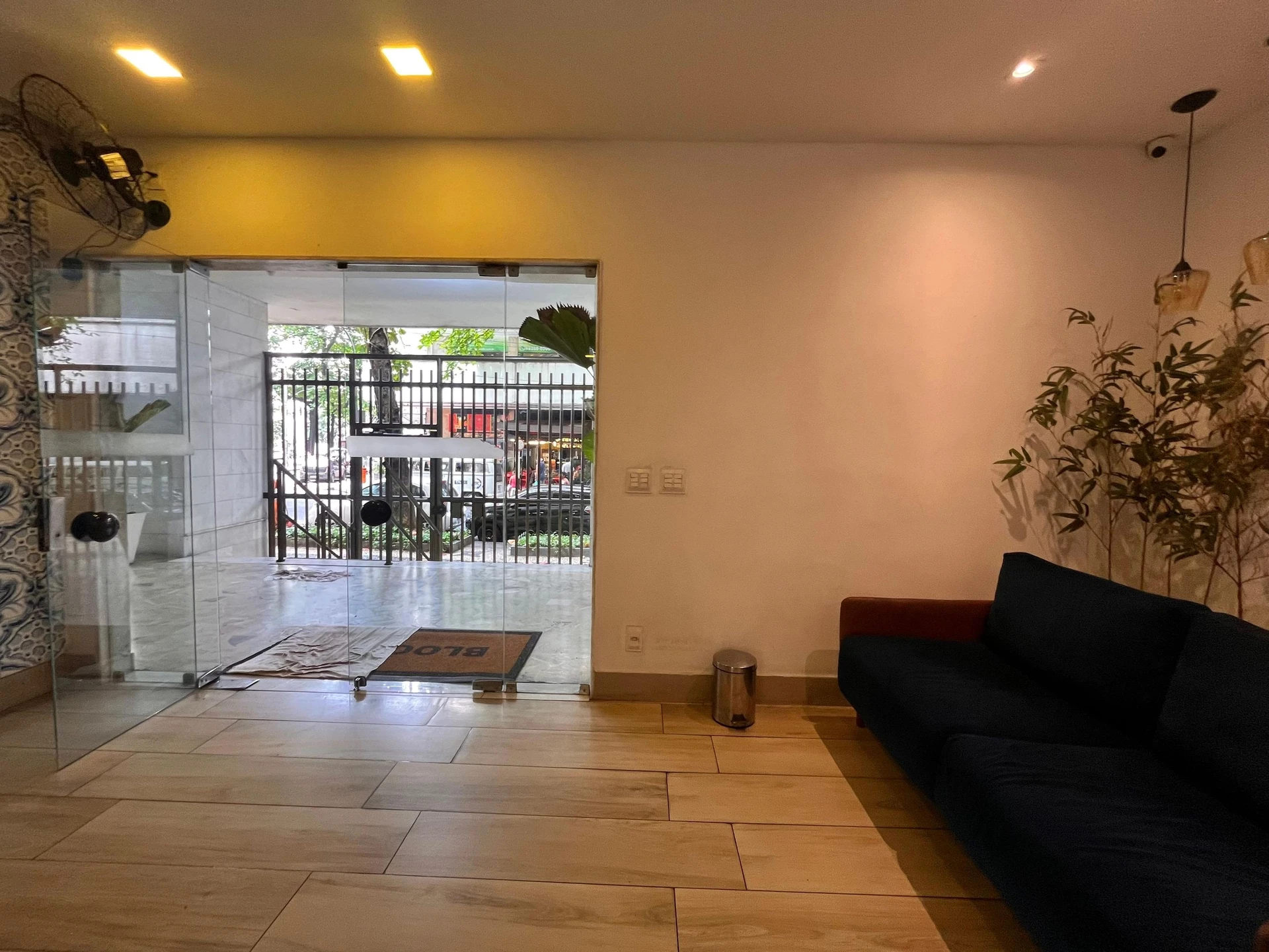 Home office in a 2-bedroom apartment, 78 m² — photo 21