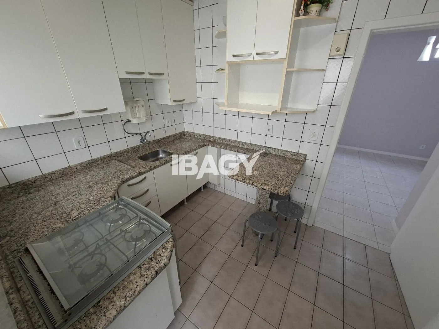 3-bedroom apartment with a home office — photo 11