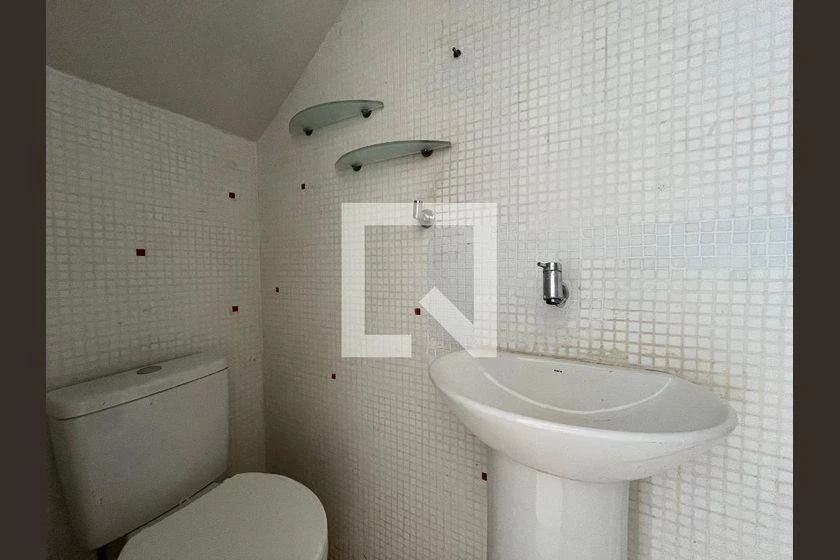 2 quartos e banheira: apartamento de 170 m² — photo 31