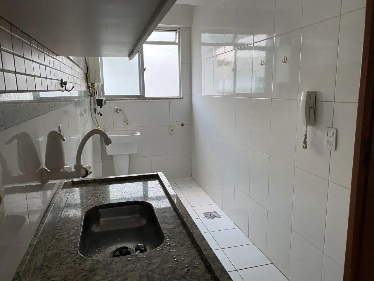 100 m² apartment with 2 bedrooms and 2 bathrooms — photo 6