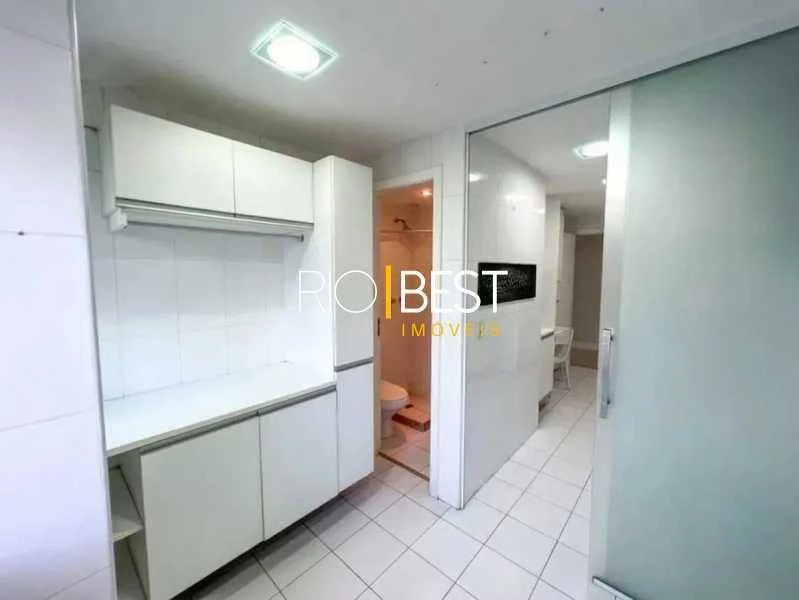 Apartamento amueblado de 127 m² con 3 suites y escritorio — photo 9