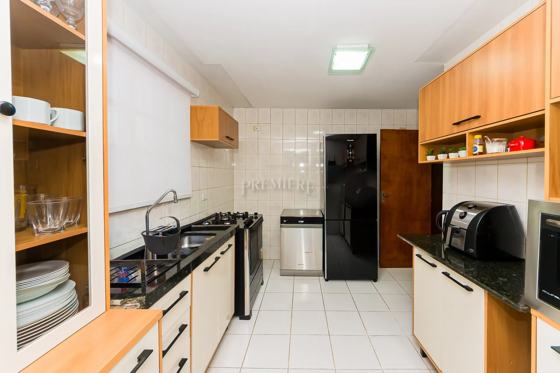 3-bedroom house with private garden and BBQ — photo 23