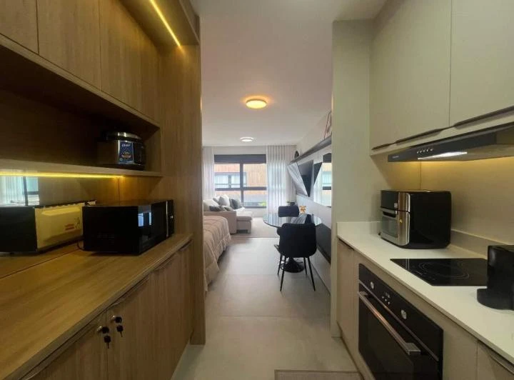 Меблированная квартира с 1 спальней и открытой кухней — photo 7
