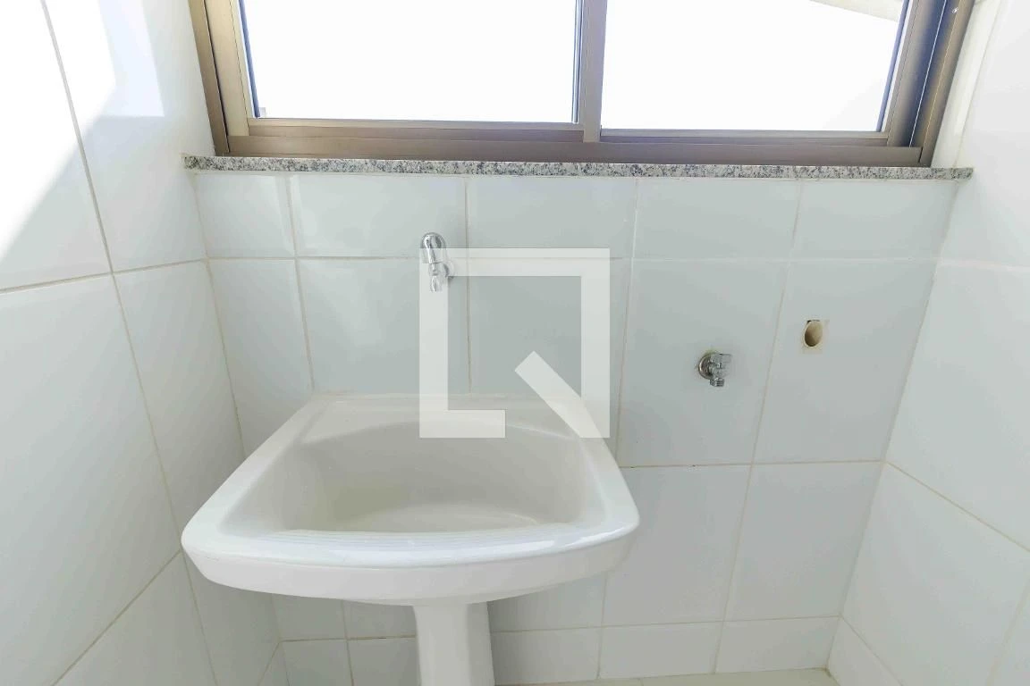 Apartamento para aluguel com 2 quartos e 2 banheiros — photo 38