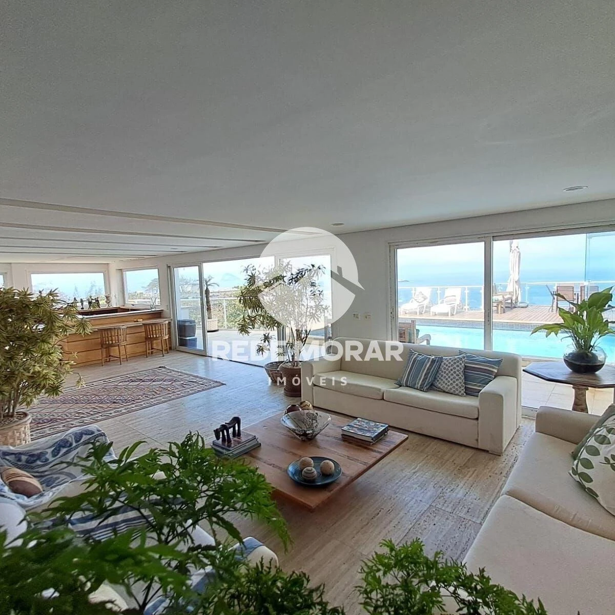 Furnished house, 1450 m², with a water view — photo 4