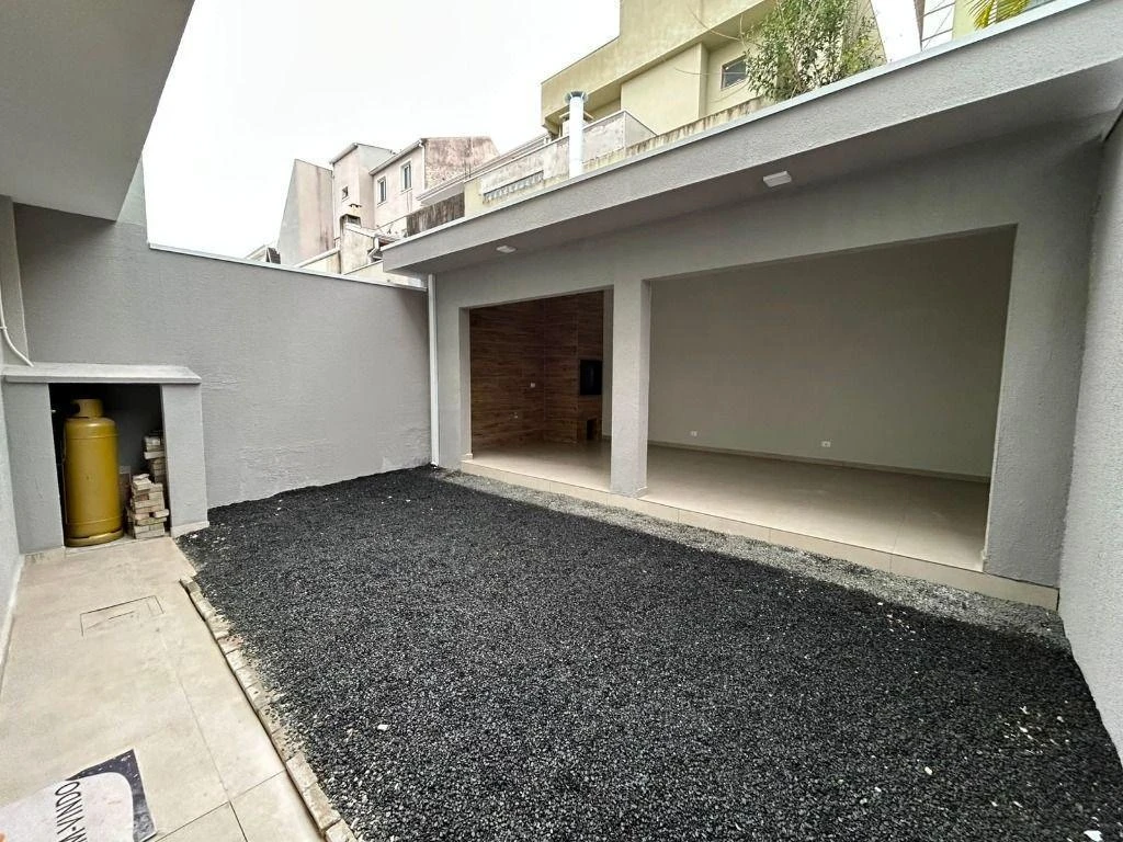 Unfurnished house with gas kitchen and 2 parking spaces — photo 28