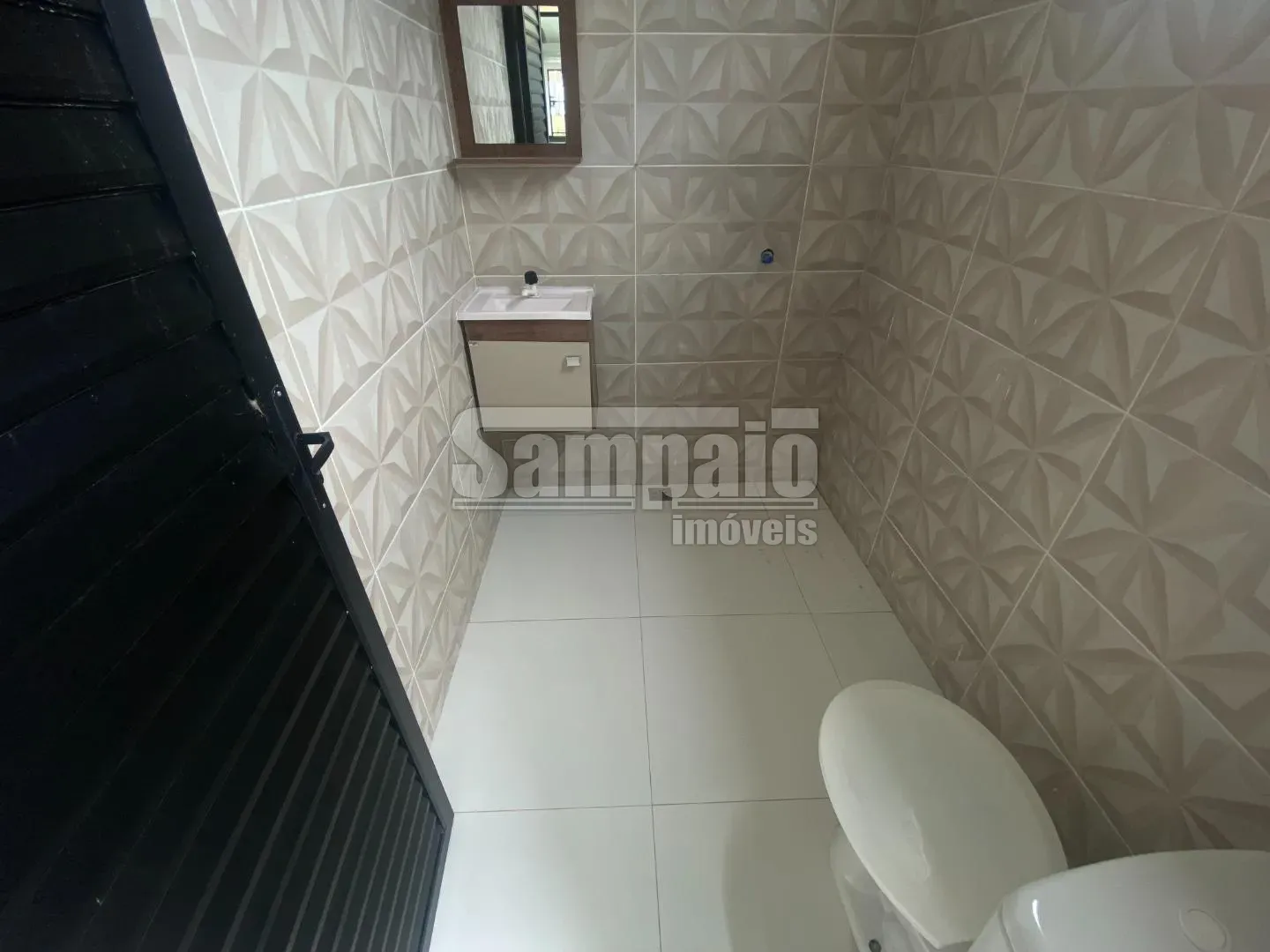 3-bedroom house, 1 with its own bathroom, 215 m² — photo 12