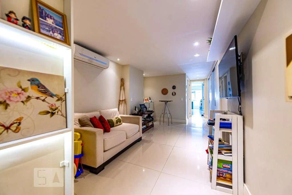 Rental apartment with 4 bedrooms and 200 m² — photo 18