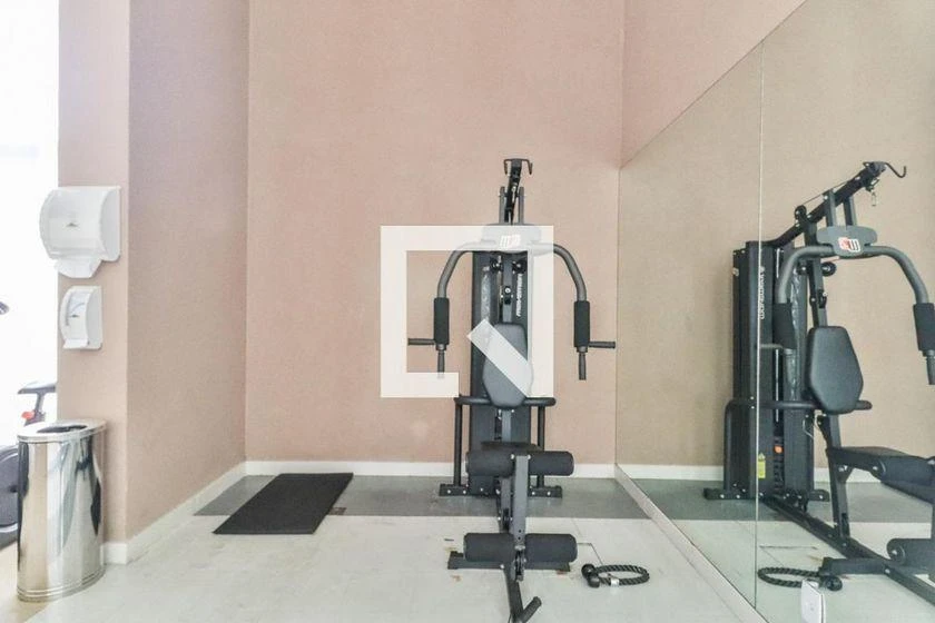 1-bedroom furnished apartment with glass shower cabin — photo 36