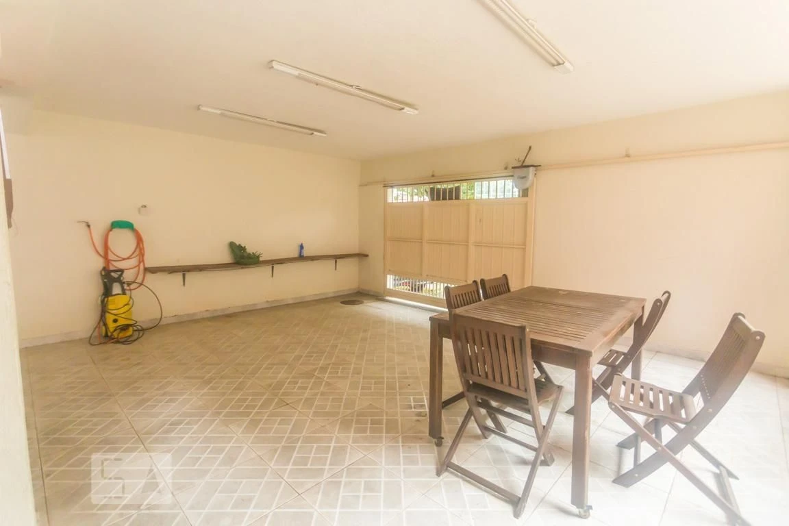 Furnished house with 3 bedrooms and private BBQ — photo 24