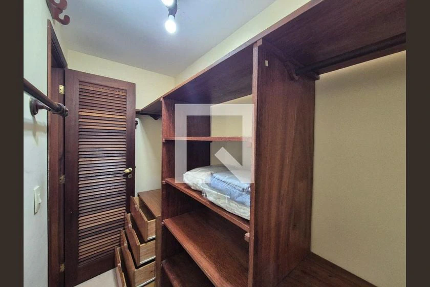 Condominium townhouse with 3 en-suite bedrooms 280 m²