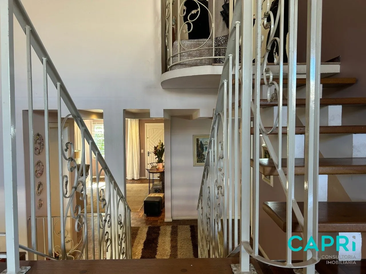 House with 4 bedrooms and a private BBQ — photo 8