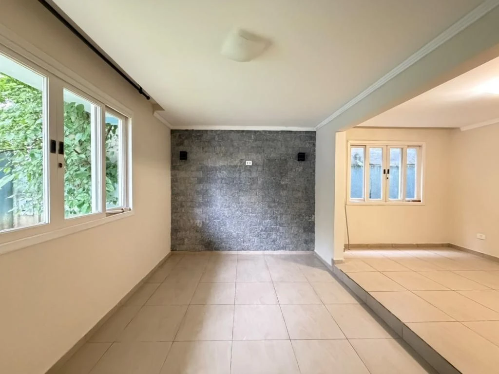 Casa de 4 quartos com banheira, Santa Felicidade