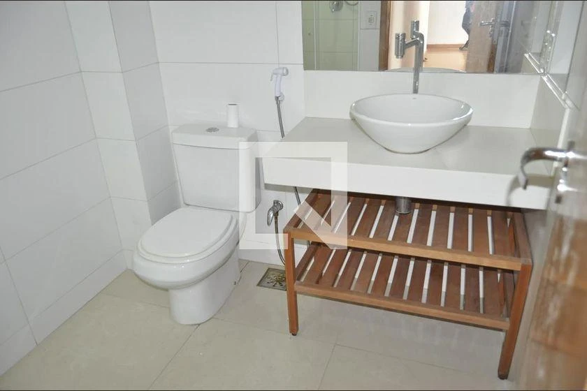 Apartamento com piso de madeira ou laminado, Méier — photo 24