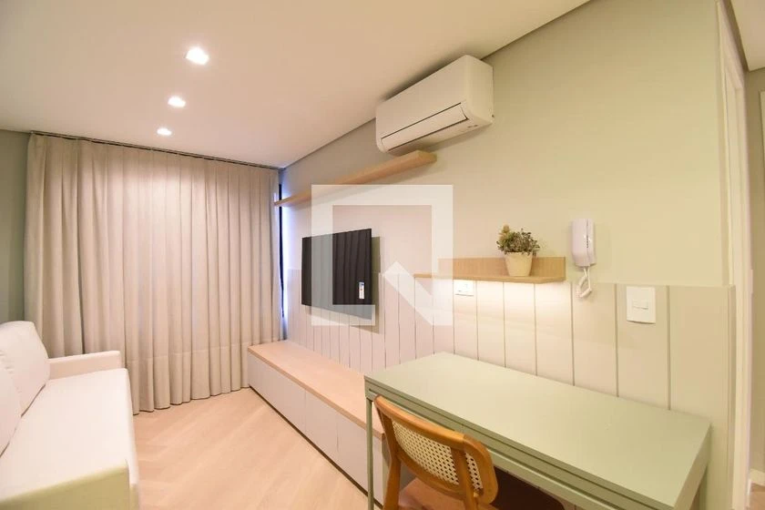 Furnished 1-bedroom apartment with open-plan gas kitchen — photo 6