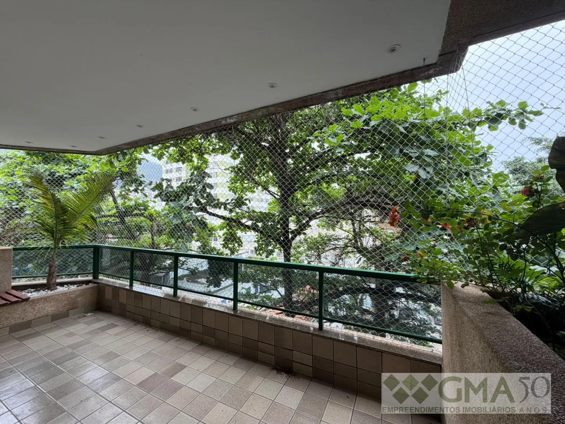 Apartment, 133 m², with a glass-enclosed balcony — photo 10