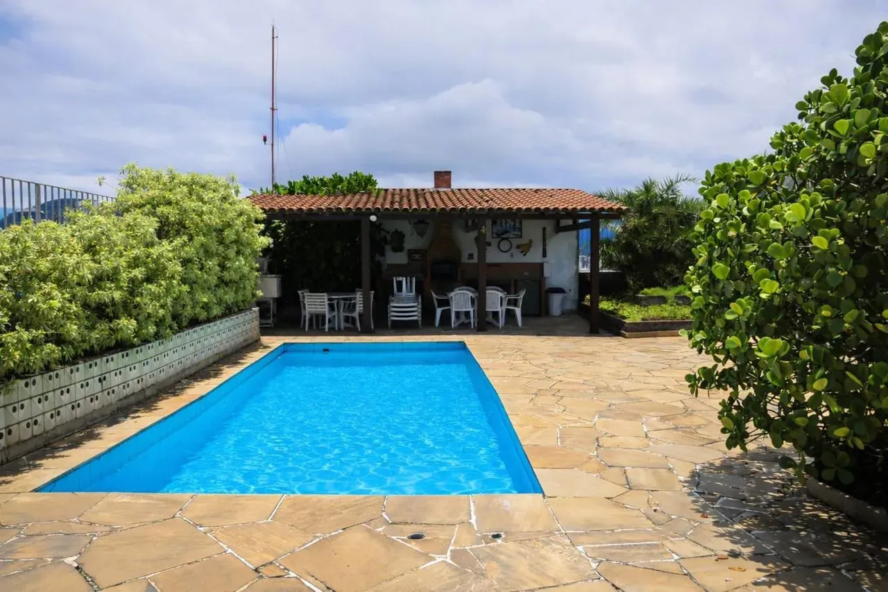 Water view in a 4-bedroom apartment, 780 m² — photo 10