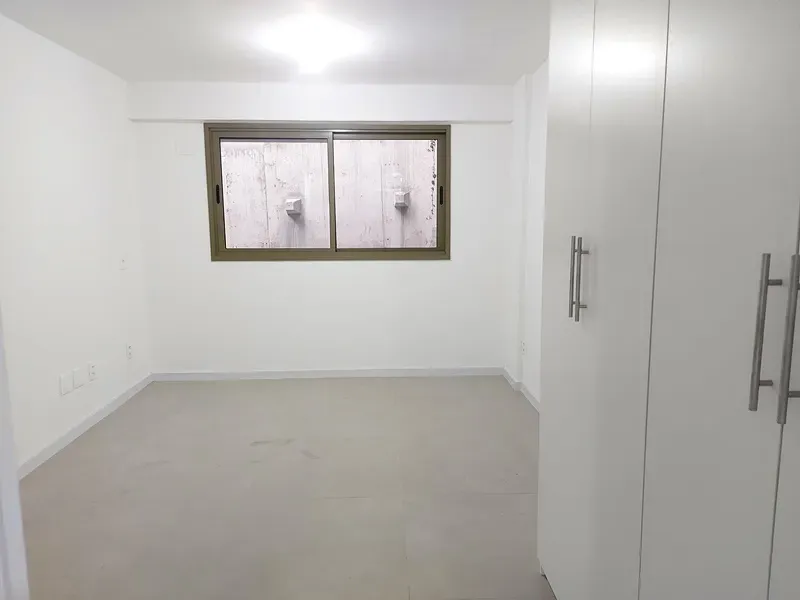 Квартира: 3 спальні, усі з власною ванною кімнатою, 123 м² — photo 21