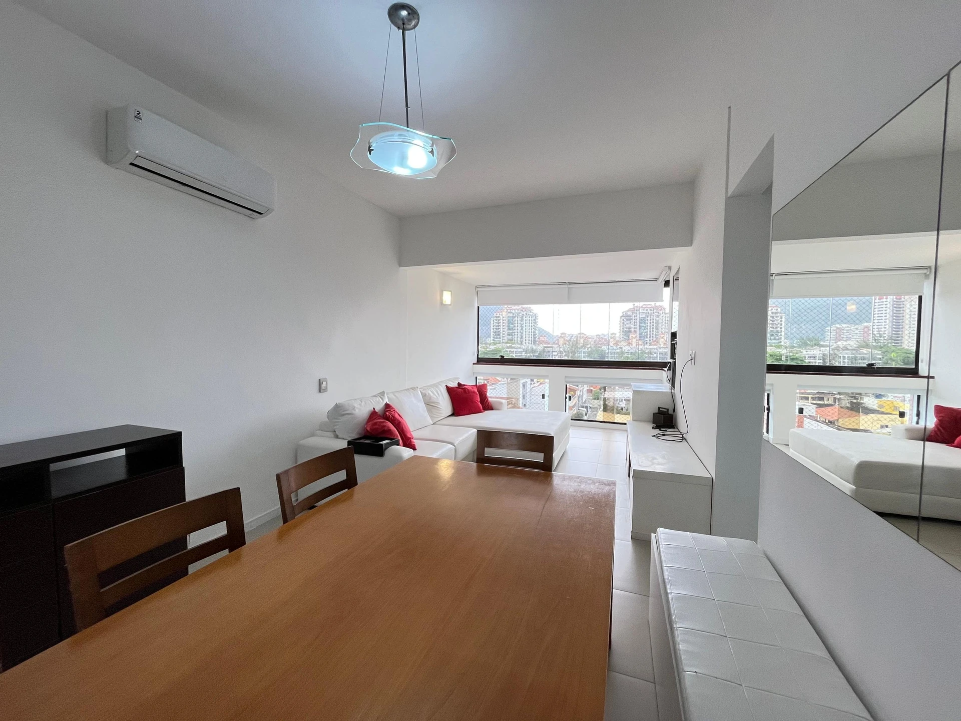 Mountain view in a 2-bedroom apartment, 70 m² — photo 16